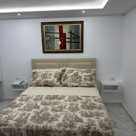 Apartment Sunrise Sarande